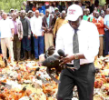 'Hustler' DP William Ruto Returns to Kambi Ya Kuku Where He Once Sold Chicken to Motorists, Launches Chicken Auction