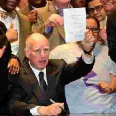 California Governor Signs 'Sanctuary State' Bill in Response to Trump's Immigration Policy