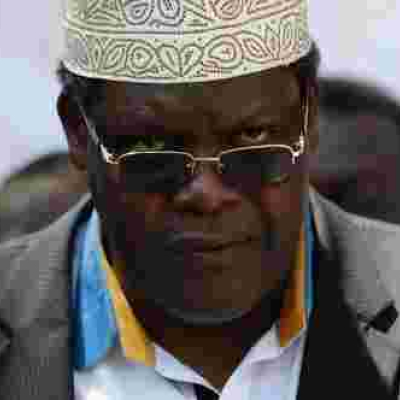 Miguna Miguna Reacts Angrily to Move by Raila to Unite With President Kenyatta