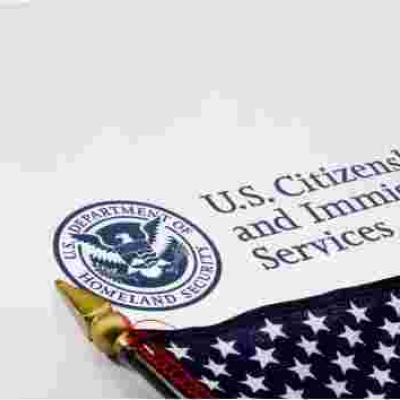 554,475 Permanent Residents Became US Citizens in First 3 Quarters of 2018