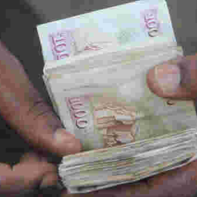 'Dirty Cash': Alarm as Kenyans Rush to Buy Wheat in Old Sh1,000 Notes Ahead of Next Week Deadline