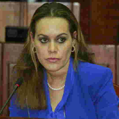 Mwende Mwinzi Must Renounce Her US Citizenship, Duale Says