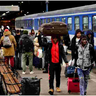 Kenyan Medical Student Fleeing Ukraine Narrates Her Ordeal at the Polish Border