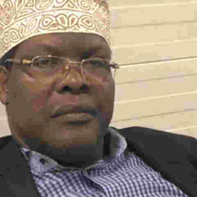 Miguna Still Waiting for President Ruto to Lift Red Alerts Hindering His Return to Kenya 