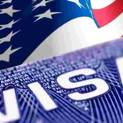 USCIS Says Individuals on Business or Tourist Visas Can Apply for New Jobs