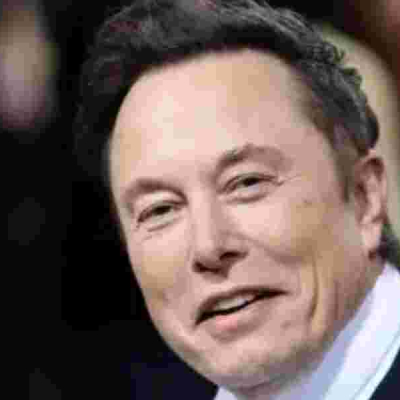 Billionaire Elon Musk  Elon Musk Takes Jab at Meta Over Facebook, Instagram Outage