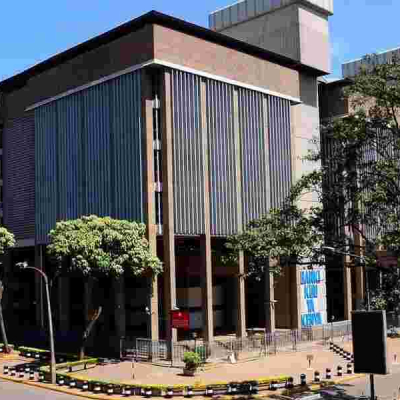 CBK Kenyan Banks Tighten Credit as Shilling Weakens