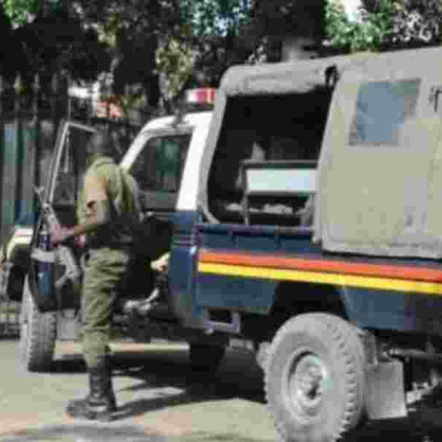 Mombasa-Bound Travelers Lose Sh409,000 to Armed Gang Posing as Good Samaritans