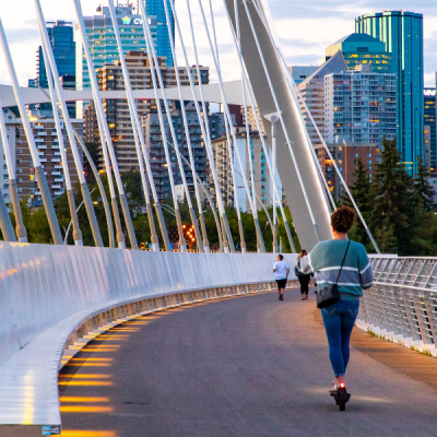 New Canadian Work Permit Rules Restrict Job Access for Foreign Students' Spouses