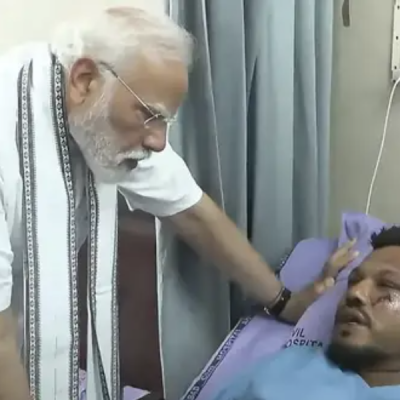 Vishwash Kumar Ramesh was Visited by Narendra Modi, the Indian Prime Minister Air India Sole Survivor Narrates How He Escaped Through Broken Fuselage