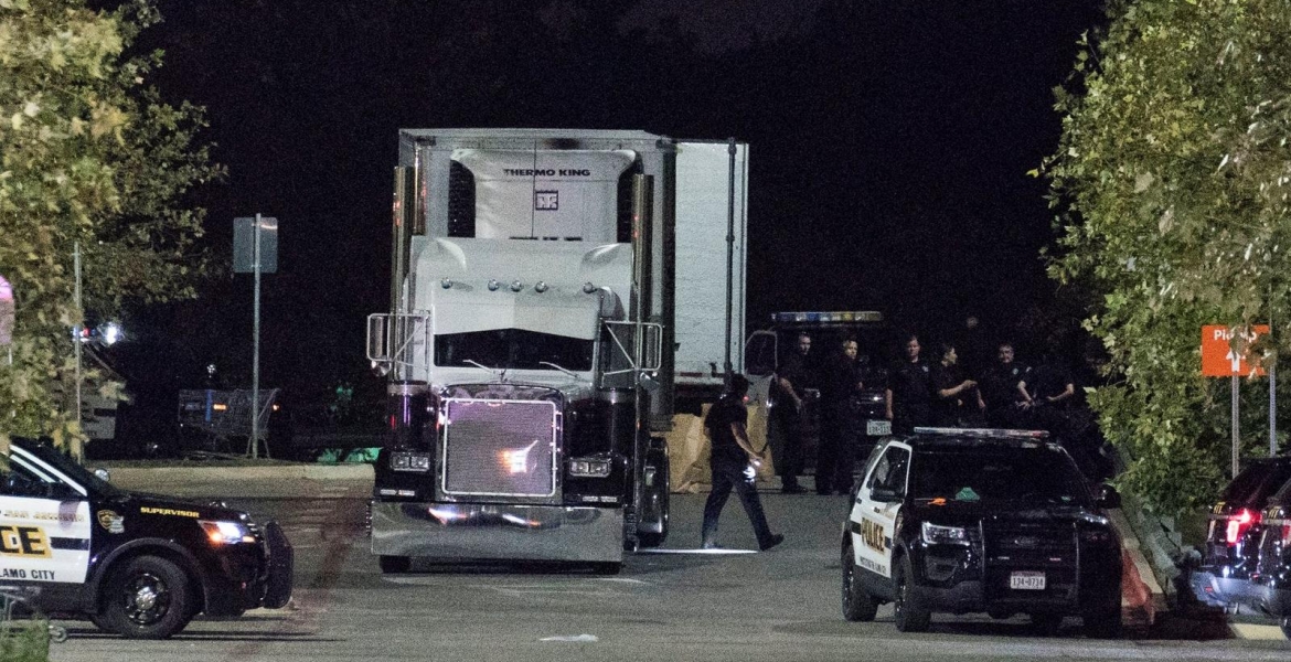 8 People Dead in Sweltering Truck, 30 Hospitalized in Texas Human Trafficking Case