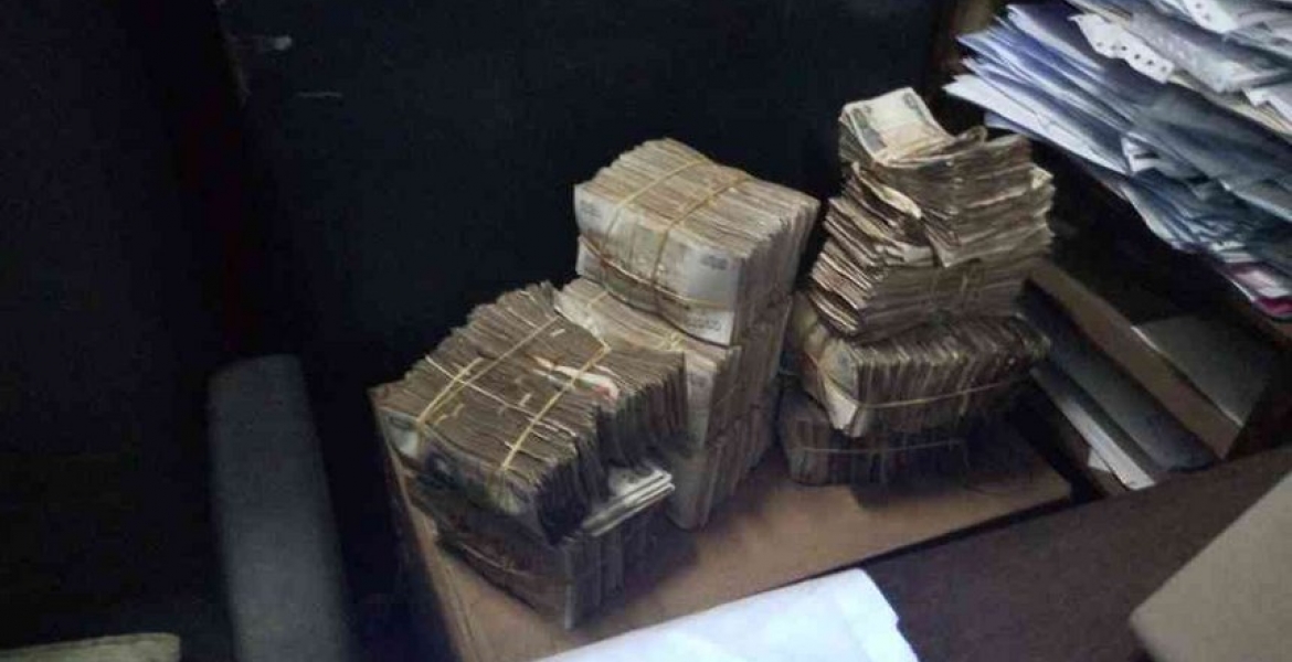Mike Sonko Nabs Sh7 million in a Sting Operation at City Hall