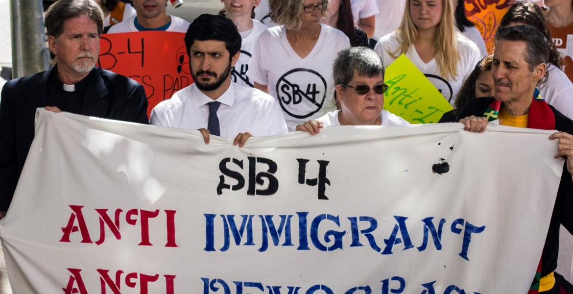 Immigration: Federal Judge Blocks Texas' Tough Anti-Sanctuary Cities Law