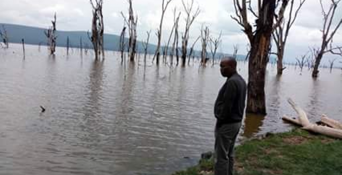 Helicopter Headed to Jubilee Campaign Crashes in Lake Nakuru, Rescue Mission Underway