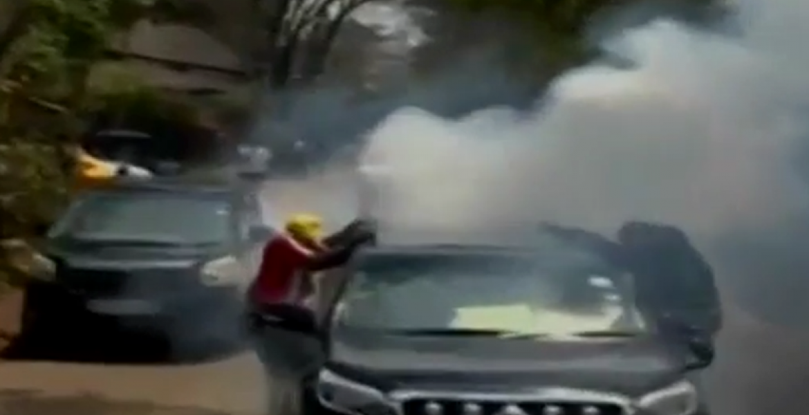 NASA Supporters Clash with Police as they Defy Government Ban on anti-IEBC Demos