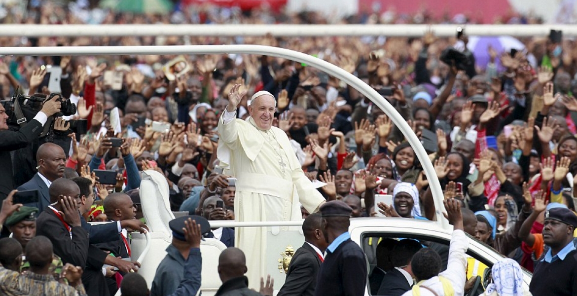 Pope Francis Prays for Kenya