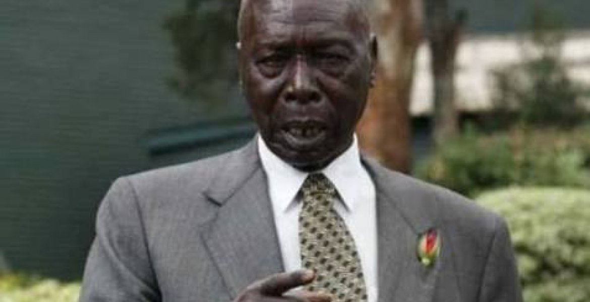 Retired President Daniel Moi Calls for Peace as He Votes