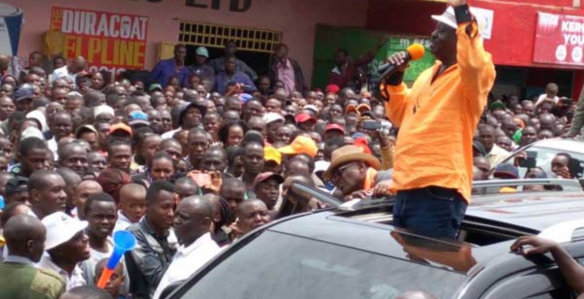 I Will Make an Announcement on Monday on Way Forward, Raila Tells Supporters