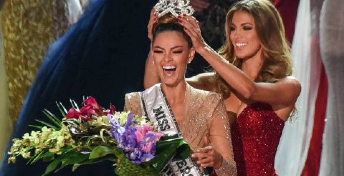 Miss South Africa Nel-Peters Crowned Miss Universe