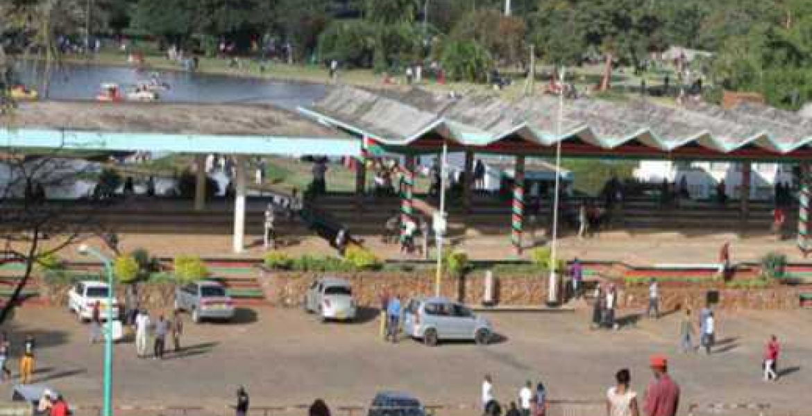 Nairobi Governor Sonko Closes Down Uhuru Park Grounds ahead of Raila's 'Swearing-in'