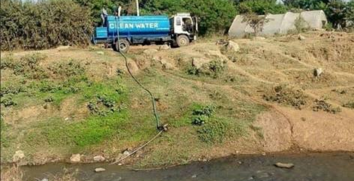 Nairobi Residents Alarmed as Bowser is Spotted Drawing Sewage Water from a Stream