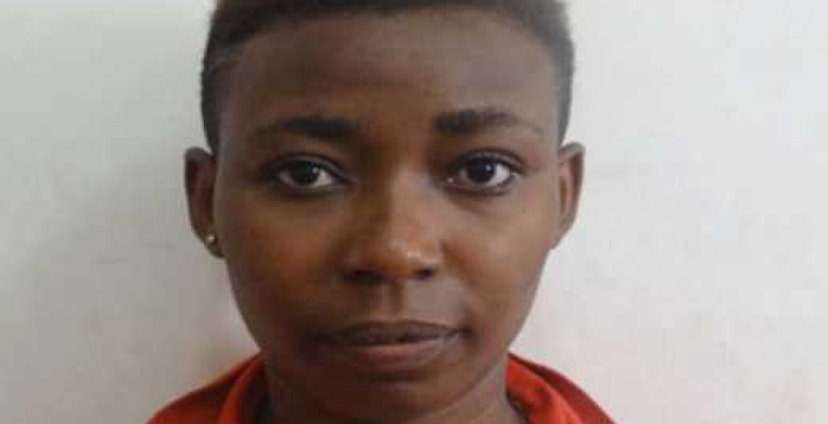 Kenyan Woman Arrested while Attempting to Smuggle Sh9 Million Cocaine into Ghana