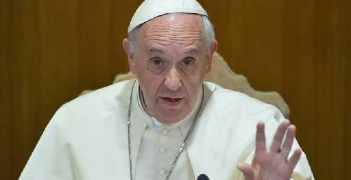 Vatican Refutes Claims Pope Francis Said "There is No Hell"
