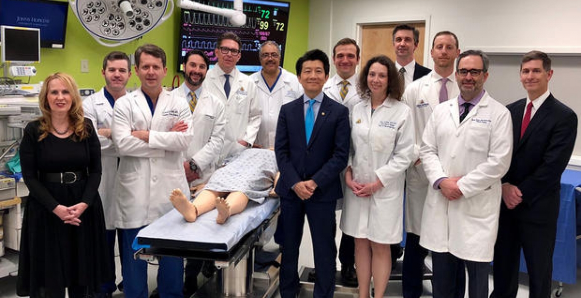 World's First Successful Penis, Scrotum Transplant Performed on a US Soldier