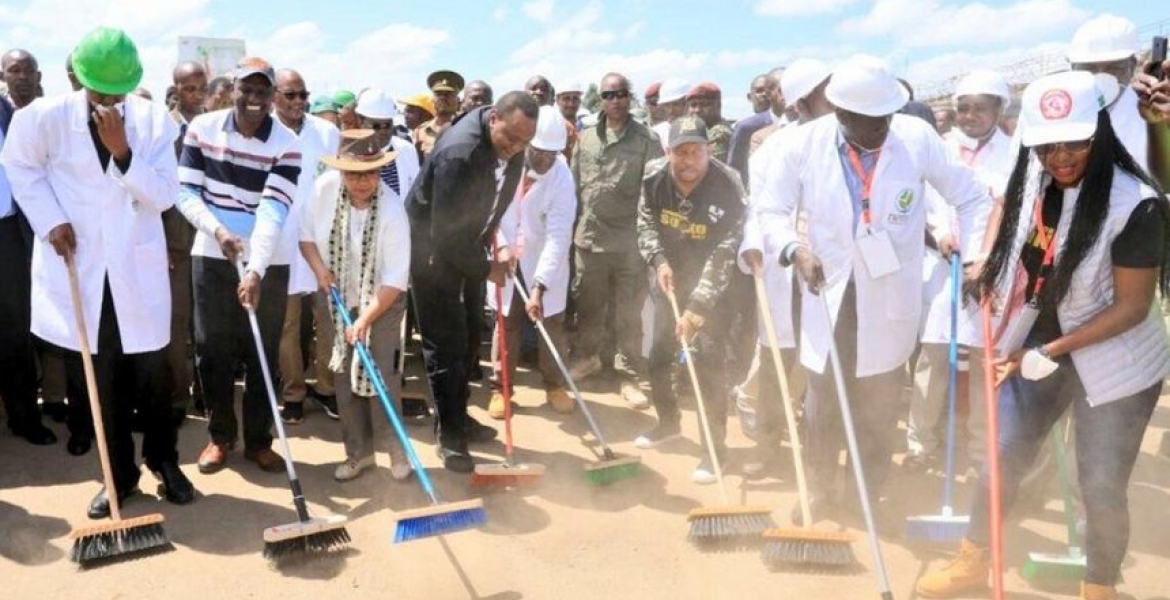 Nairobi Governor Mike Sonko Causes Drama at President Uhuru Kenyatta's Function