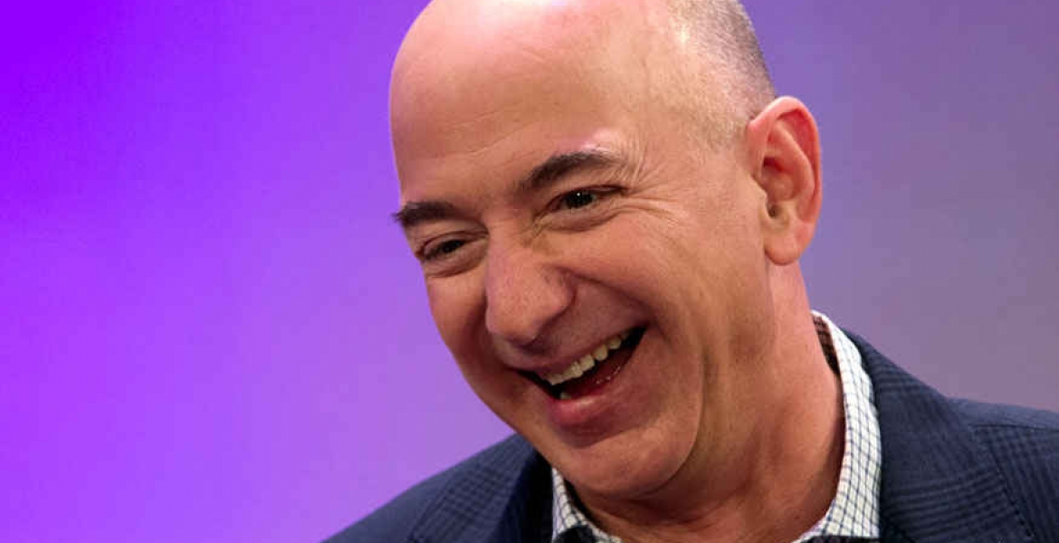 Amazon's Jeff Bezos Displaces Bill Gates as World's Richest Person in Modern History