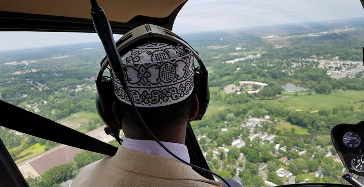 Kenyans in the US Facilitate Chopper Ride for Garissa Governor Ali Korane around Minnesota