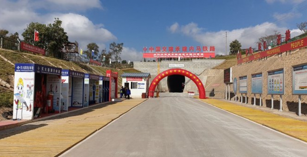 Kenyans Online Angered by Untranslated Chinese Writings at the New 7.4-Kilometre Ngong SGR Tunnel