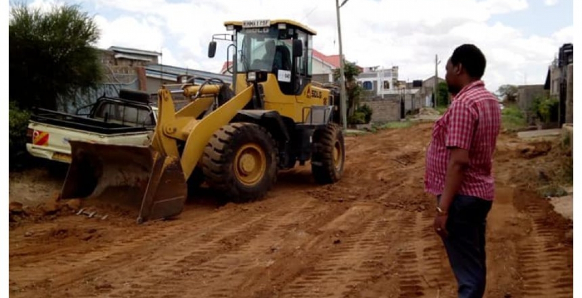Nairobi Preacher Spends His Own Cash to Fix a Road in Kayole Estate after Gov't Laxity