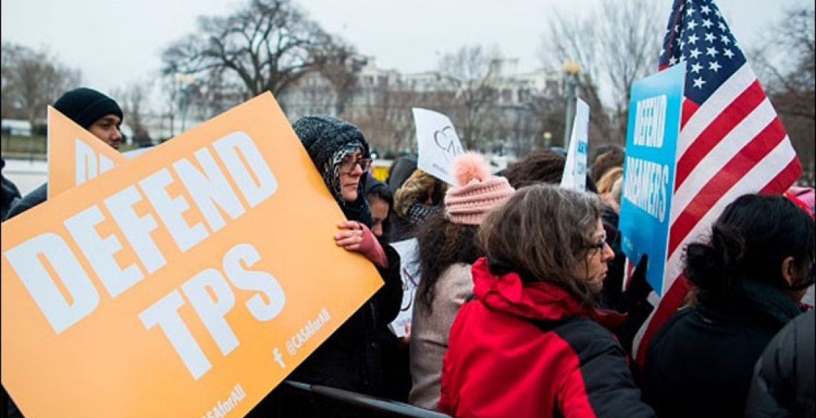 Federal Judge Blocks Deportation of over 300,000 Immigrants