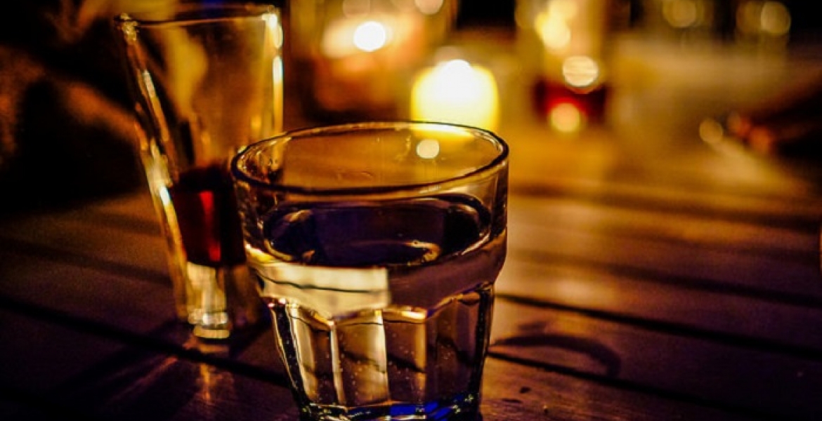 Police Issue Warning as Gang that Drugs Revelers in Clubs Returns