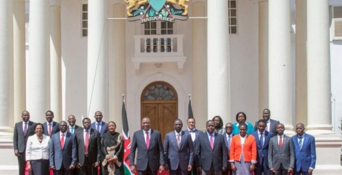 Three Cabinet Secretaries under Probe for Reportedly Flying to Italy to Receive Bribes