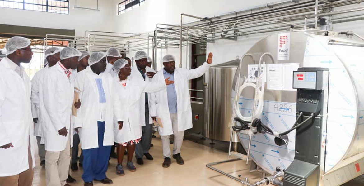 Makueni Governor Kivutha Kibwana Captures Kenyans’ Hearts with another New Project