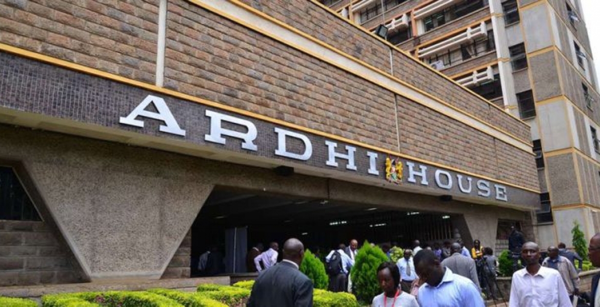 Over 600 Ministry of Lands Officials Transferred over Corruption