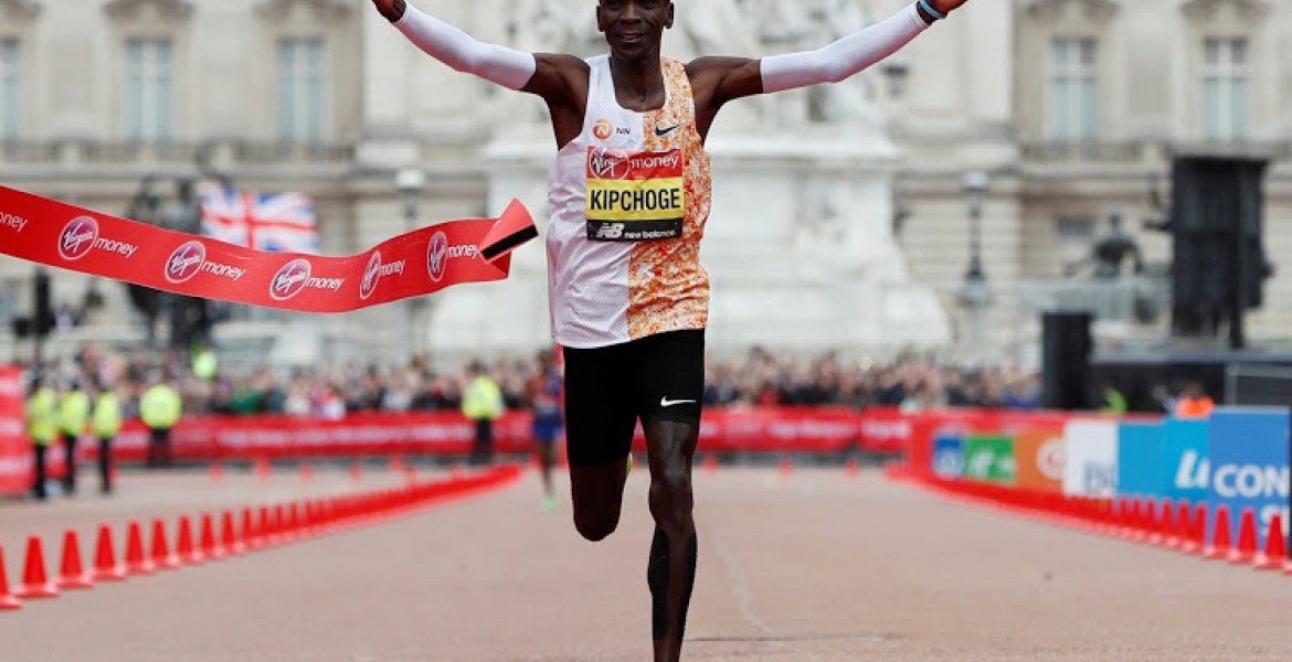 Kenya's Eliud Kipchoge Wins Fourth London Marathon Title