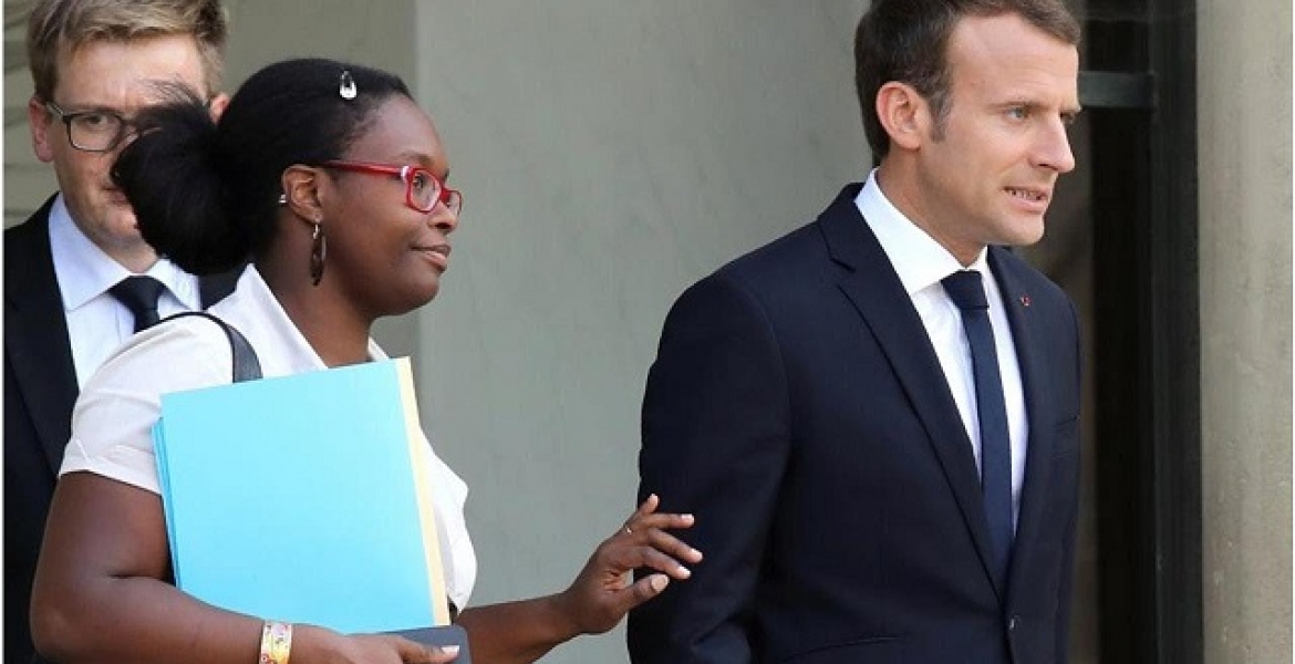 French President Macron Appoints 39-Year-Old Senegalese-Born Woman as New Gov't Spokesperson