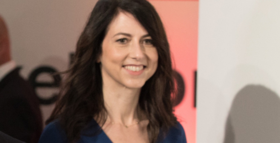 Jeff Bezos Former Wife, MacKenzie to Give 50% of Her $36.6 billion Fortune to Charity