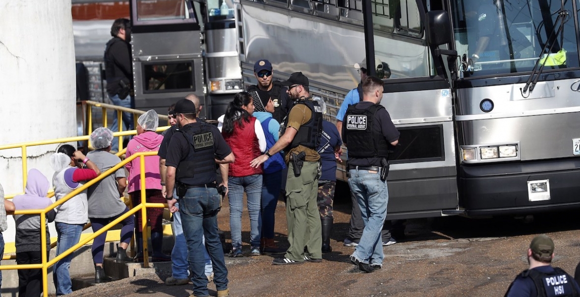 US Immigration Officials Arrest 680 Immigrants in Largest Workplace Raids in a Decade
