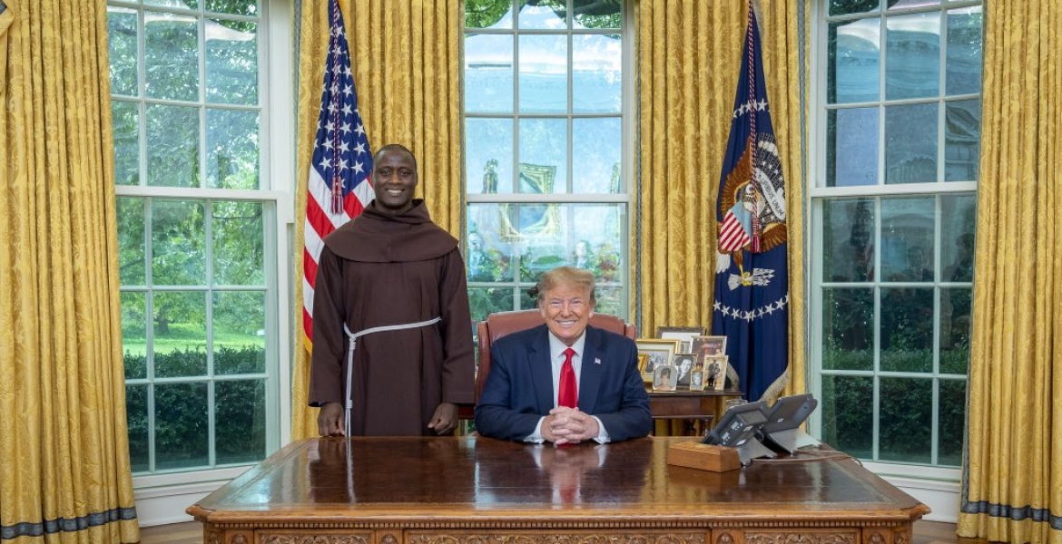 Celebrated Kenyan Teacher Peter Tabichi Meets Trump at the White House, to Address UN Assembly