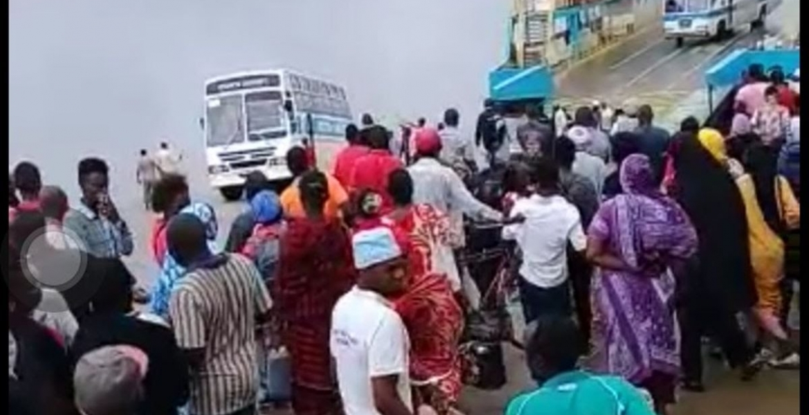 [VIDEO] Scare as Kenyatta University Bus Nearly Sinks into the Indian Ocean