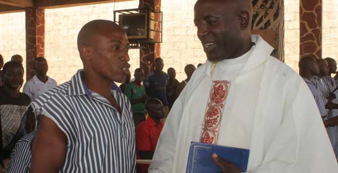 Kenyan Man Goes Berserk After Busting Wife with Catholic Priest in His House
