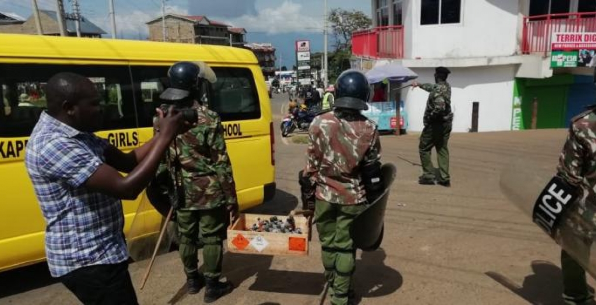 Kenya Gov’t Deploys 70,000 Police Officers to Enforce Dusk-to-Dawn Curfew