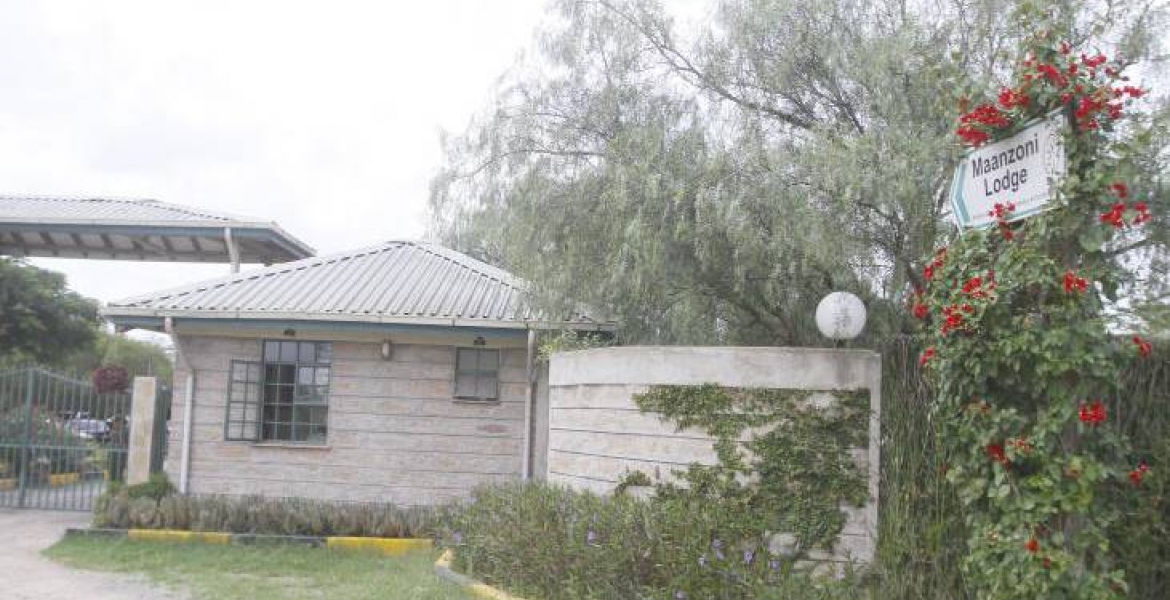700 Kenyan Youths Busted Holding Political Meeting at Maanzoni Lodge Amid Covid-19 Pandemic