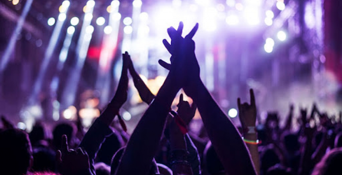 18 People Including 4 Minors Arrested at a Nude Party in Nairobi