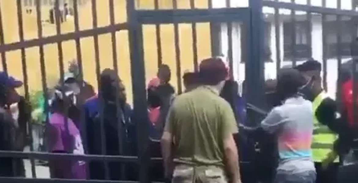 American Man Captured on Video Insulting an Angry Mob in Nairobi Deported