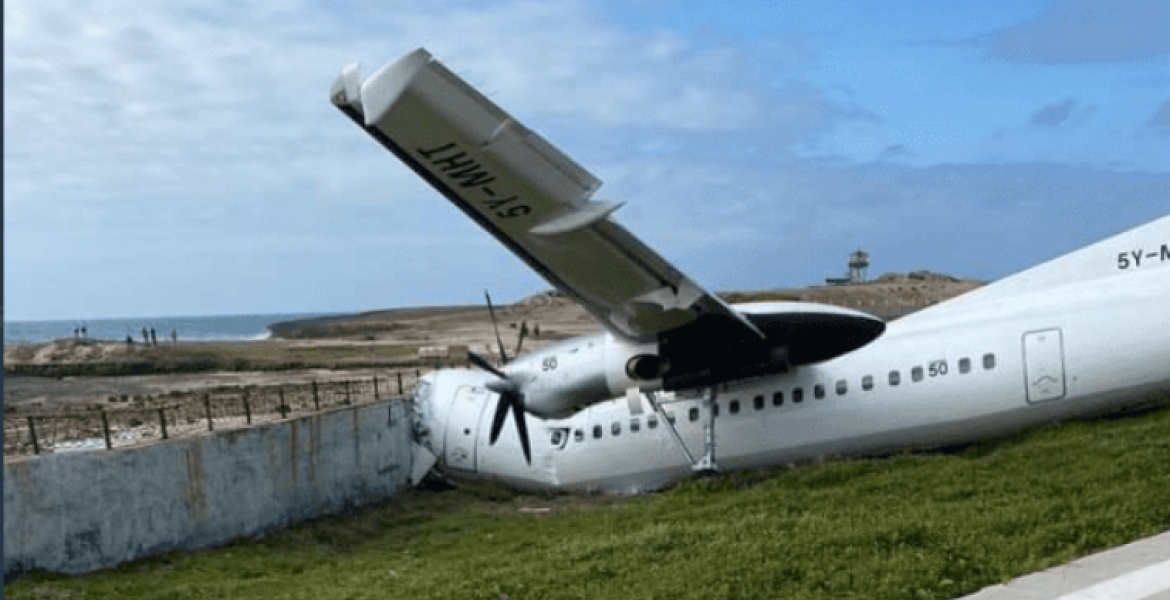 Two Injured After Kenyan Cargo Plane Crash-Lands in Somalia